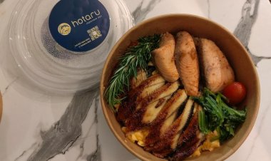 Restoran Terkecil "Hotaru Deli" Tawarkan Bento Premium Porsi Jumbo