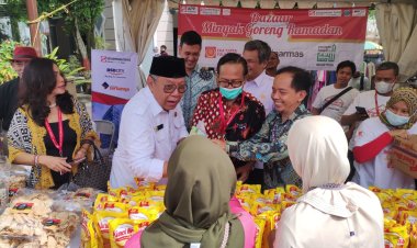 Ramadan Kareem: Bersama Pemkot Tangsel, IKPP Tangerang Wakafkan Qur'an dan Gelar Bazar Migor