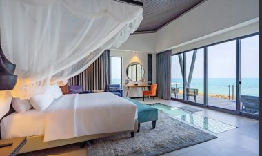 Jelang Musim Liburan Aston Anyer Beach Hotel Tawarkan Aquavilla  Staycation