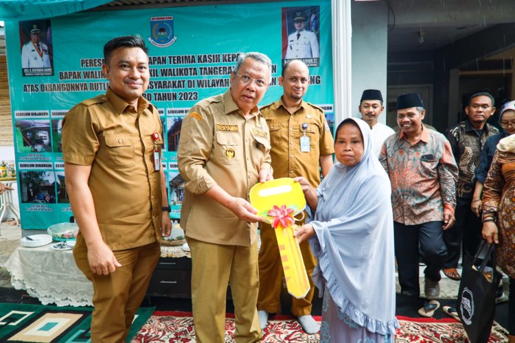 Terharu Rumahnya Dibedah, Ini Pesan Nursinah ke Benyamin Davnie