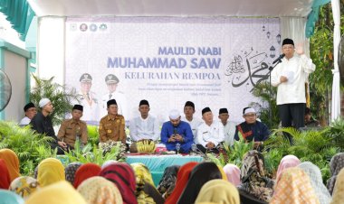 Benyamin Davnie Ajak Warga Tangsel untuk Selalu Bershalawat