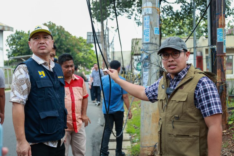 Merusak Estetika dan Pemandangan, Pemkot Tangsel akan Rapihkan 5 Ruas Jalan Ini dari Kabel Menjuntai