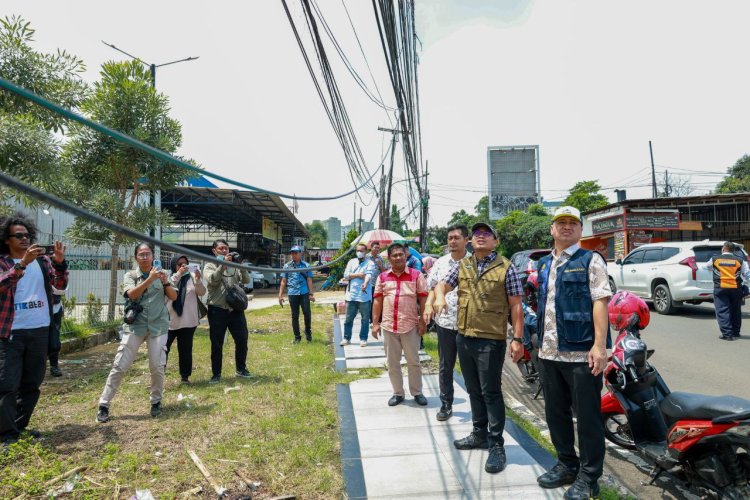 Merusak Estetika dan Pemandangan, Pemkot Tangsel akan Rapihkan 5 Ruas Jalan Ini dari Kabel Menjuntai