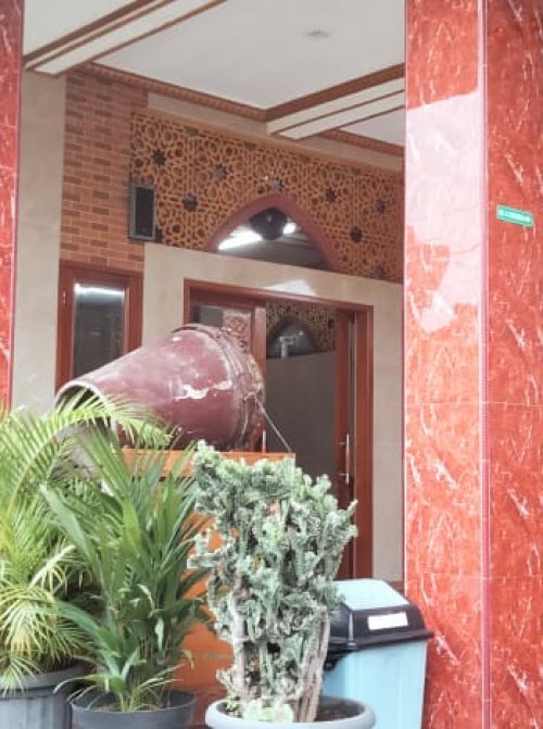 Dari Musholla Kecil, Cahaya Iman Menyala